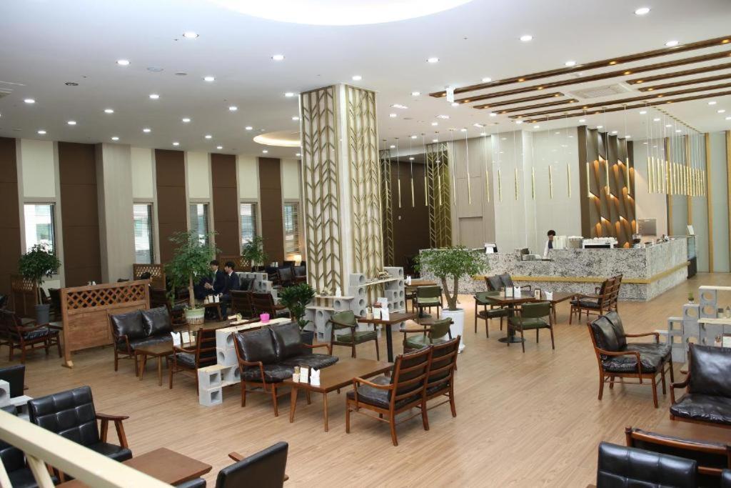 Benikea Hotel Szoszan Kültér fotó