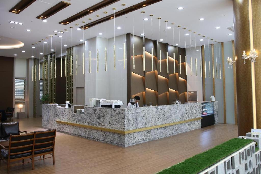 Benikea Hotel Szoszan Kültér fotó